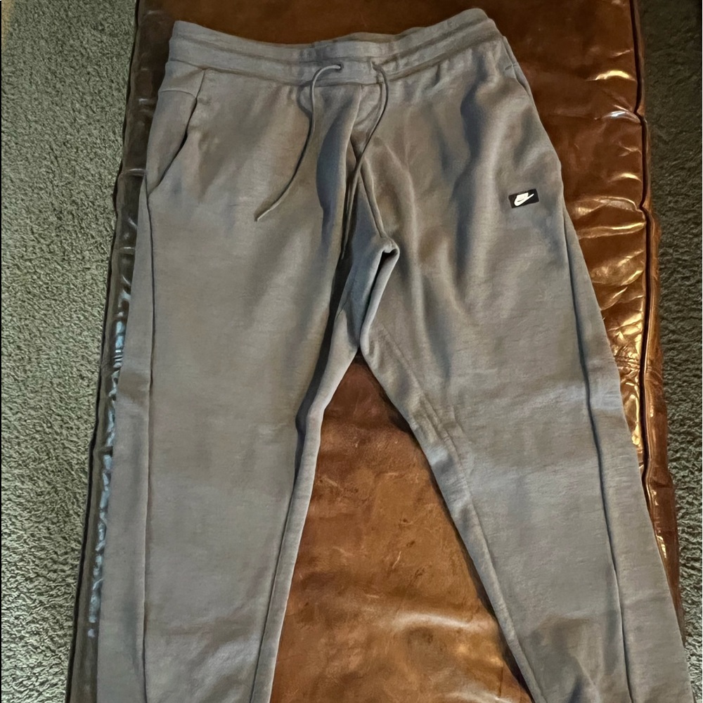 Men’s Nike joggers